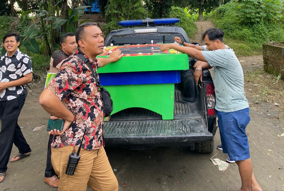 Tindak Lanjuti Informasi Judi, Kanit Reskrim Polsek Percut Seituan Gerebek Dusun XII, 2 Mesin Ikan Ikan Diamankan