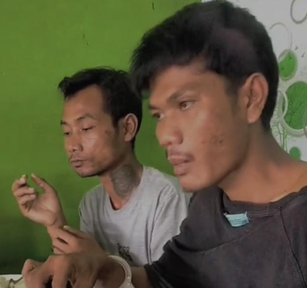 Video Dua Pencuri Dalam Keadaan Diborgol Makan di Warteg Viral, Lantaran Ditraktir Polisi